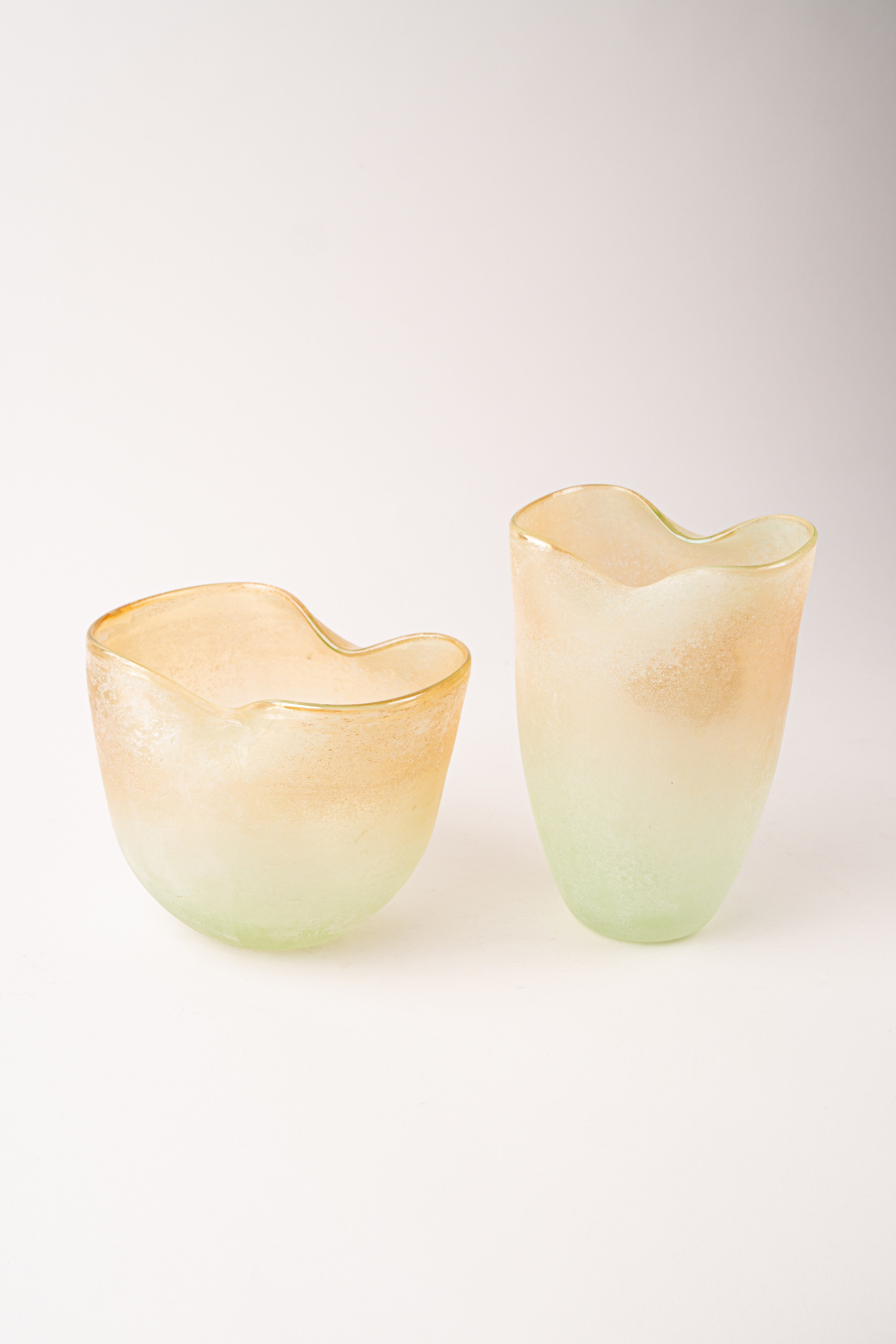 GRADIENT VASE - TALL