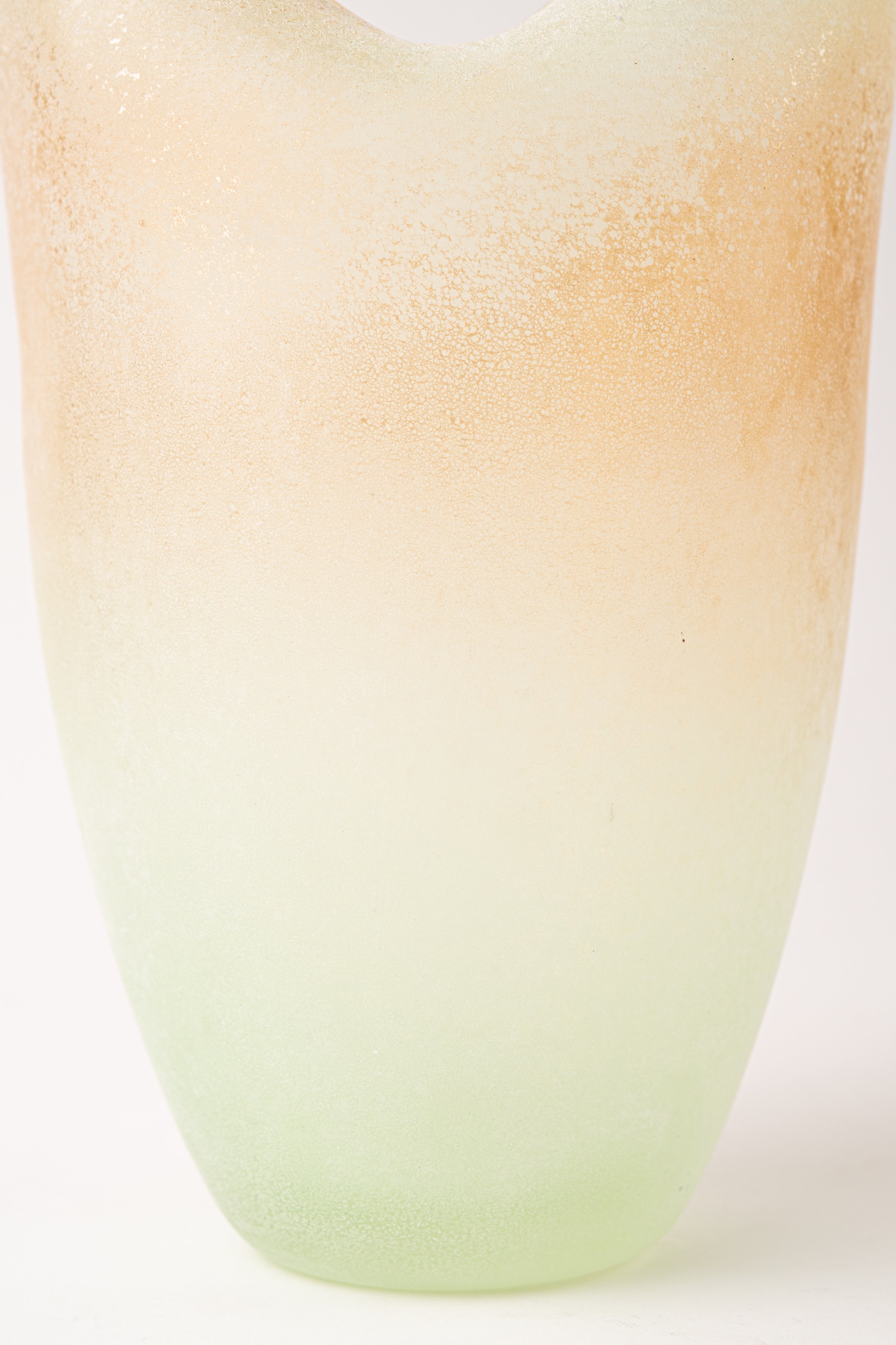 GRADIENT VASE - TALL