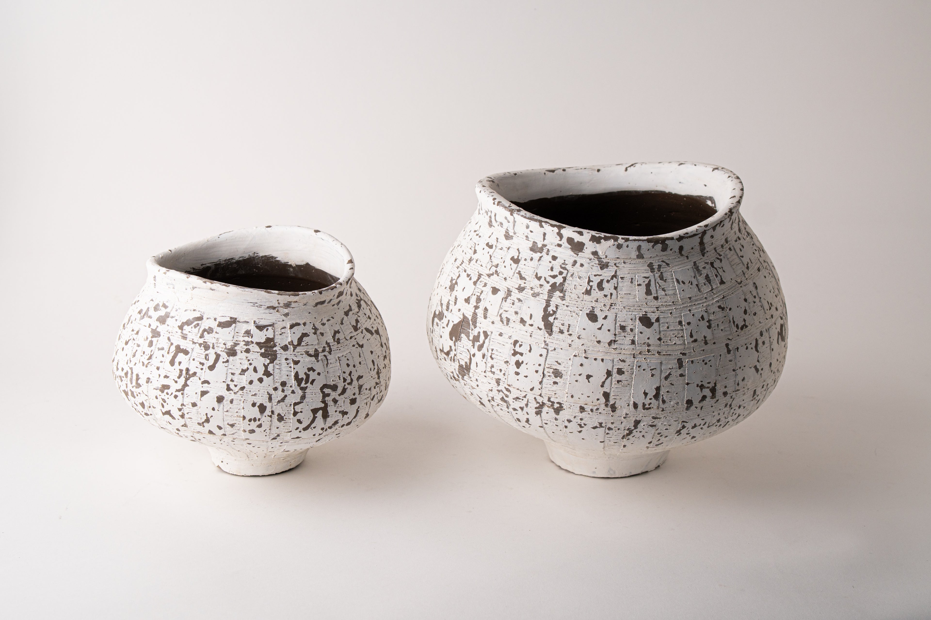 MOTTLED PLAID VASE - SMALL