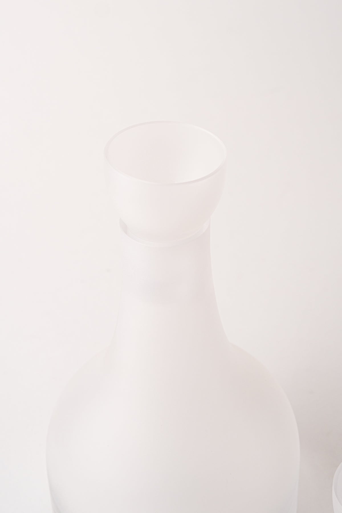 WINE CONTAINER - TRANSPARENT