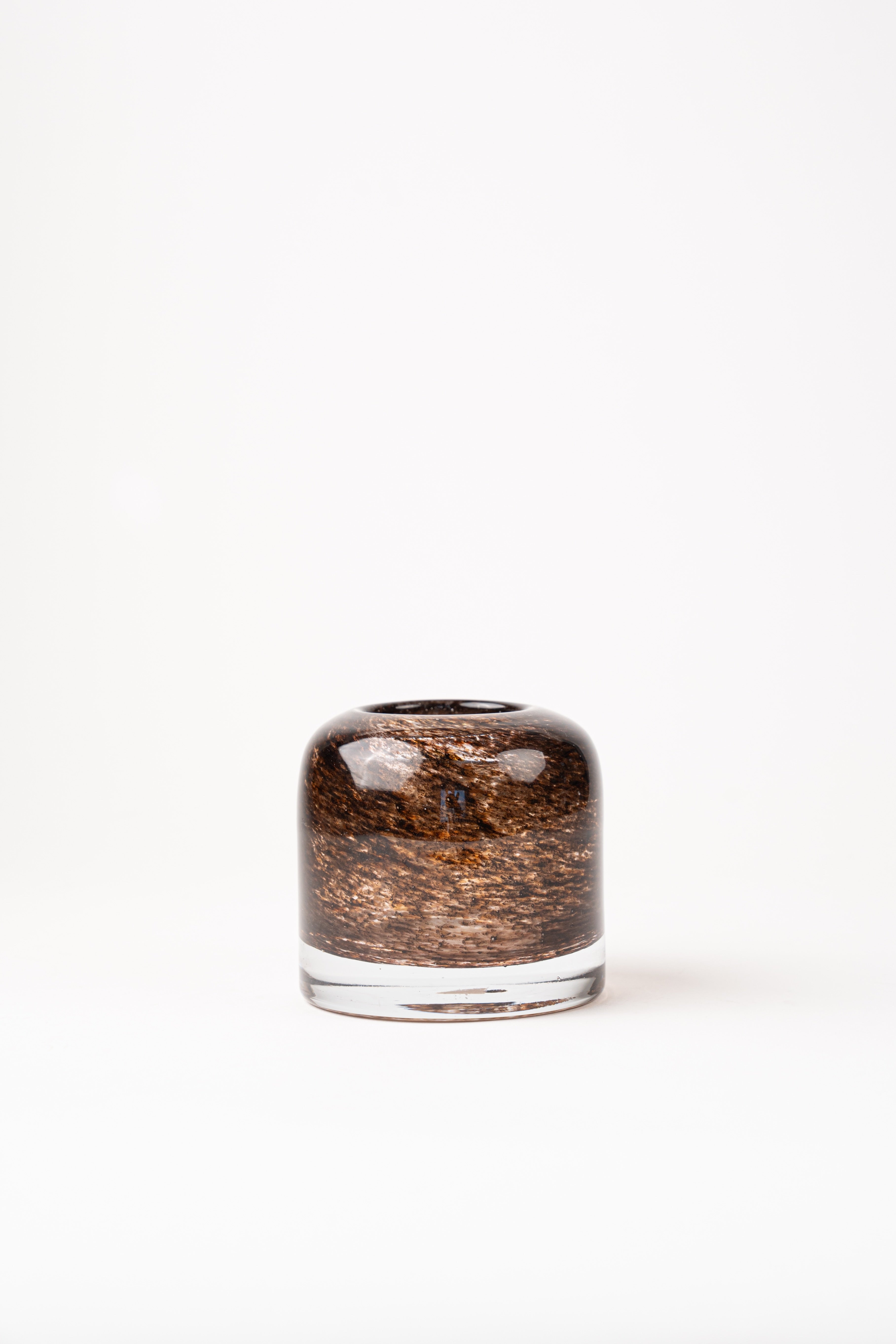 BROWN CYLINDRIC STRAIGHT VASE - SHORT