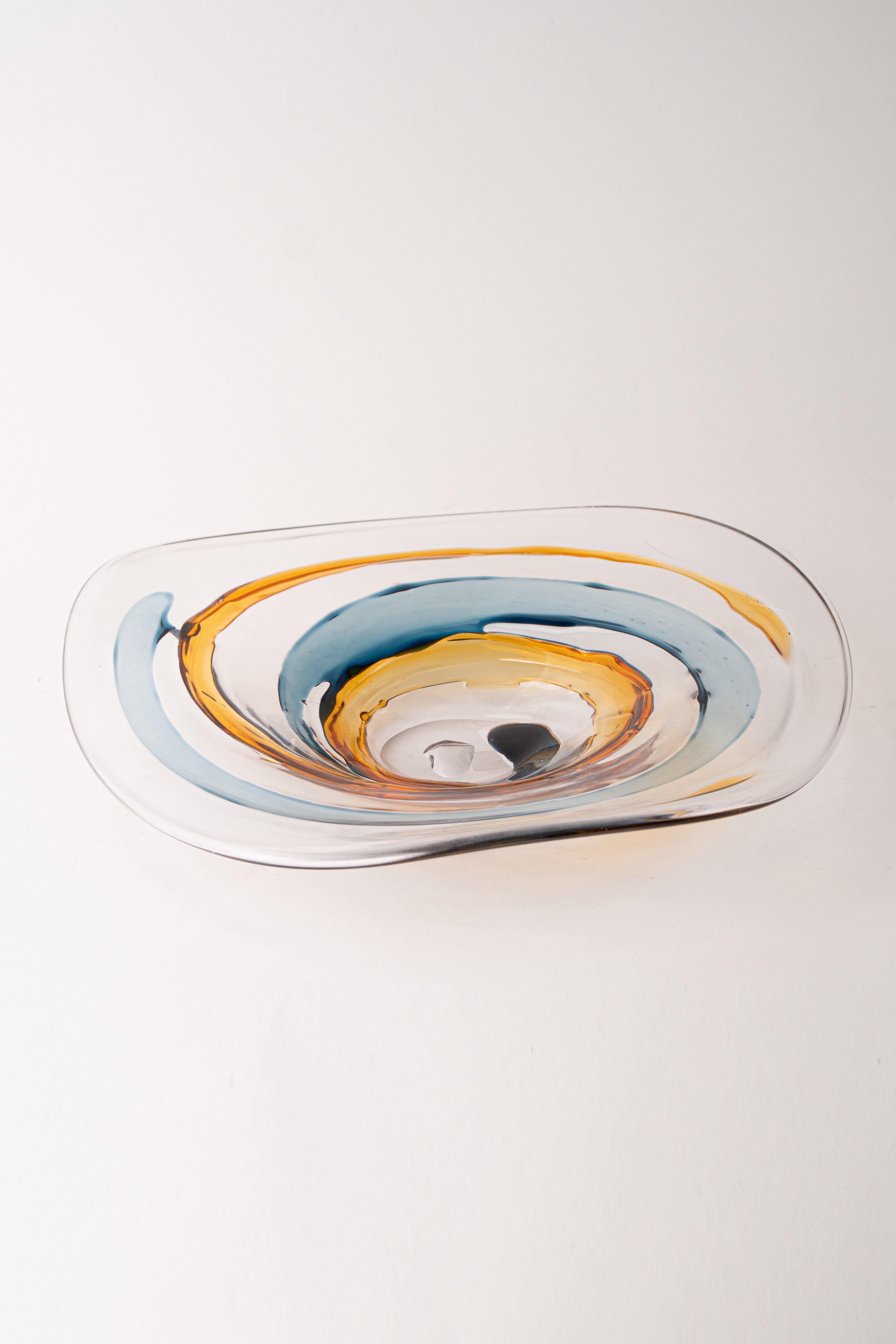 SKY BLUE AND YELLOW HYPNOTIC LINES PLATE