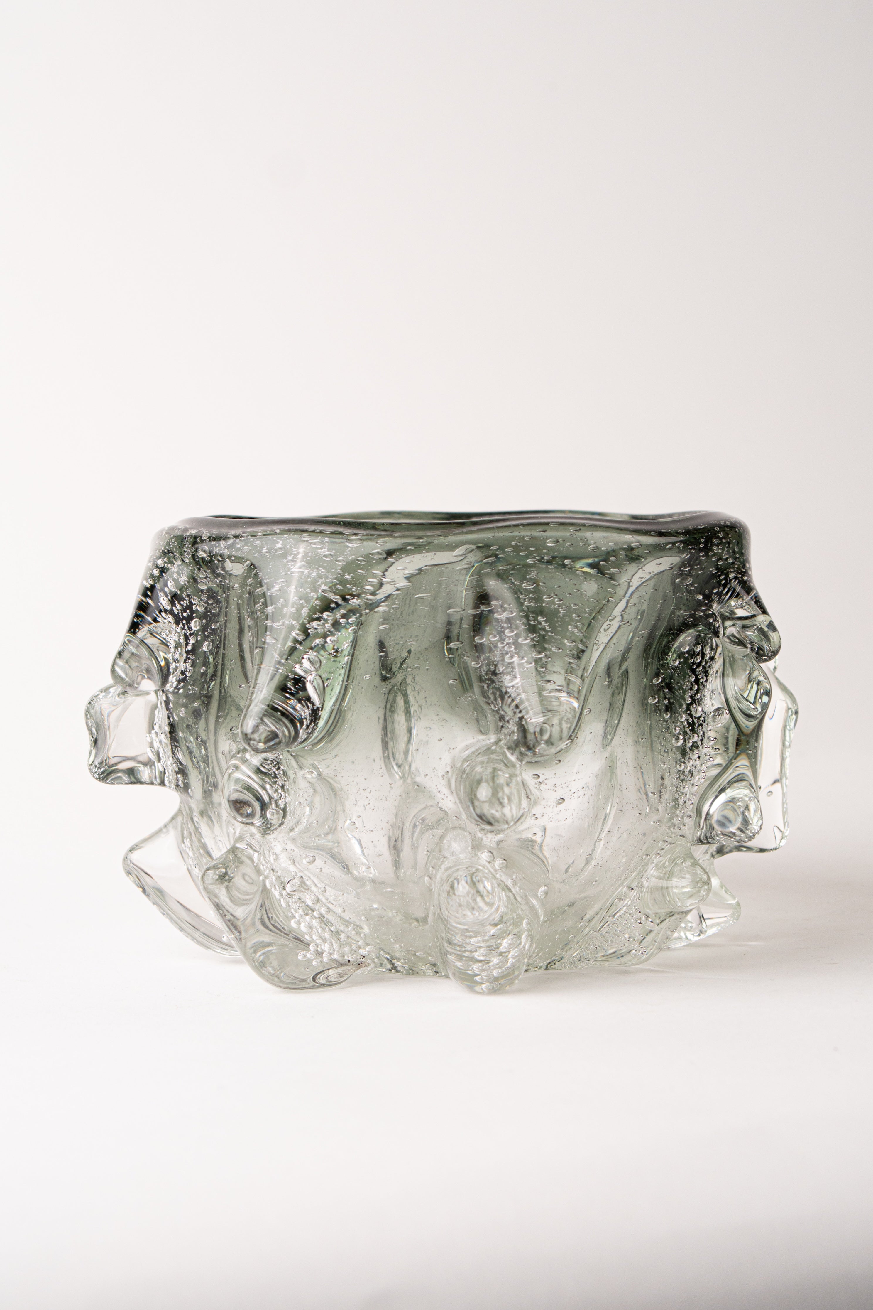 GREY GRADIENT BOWL