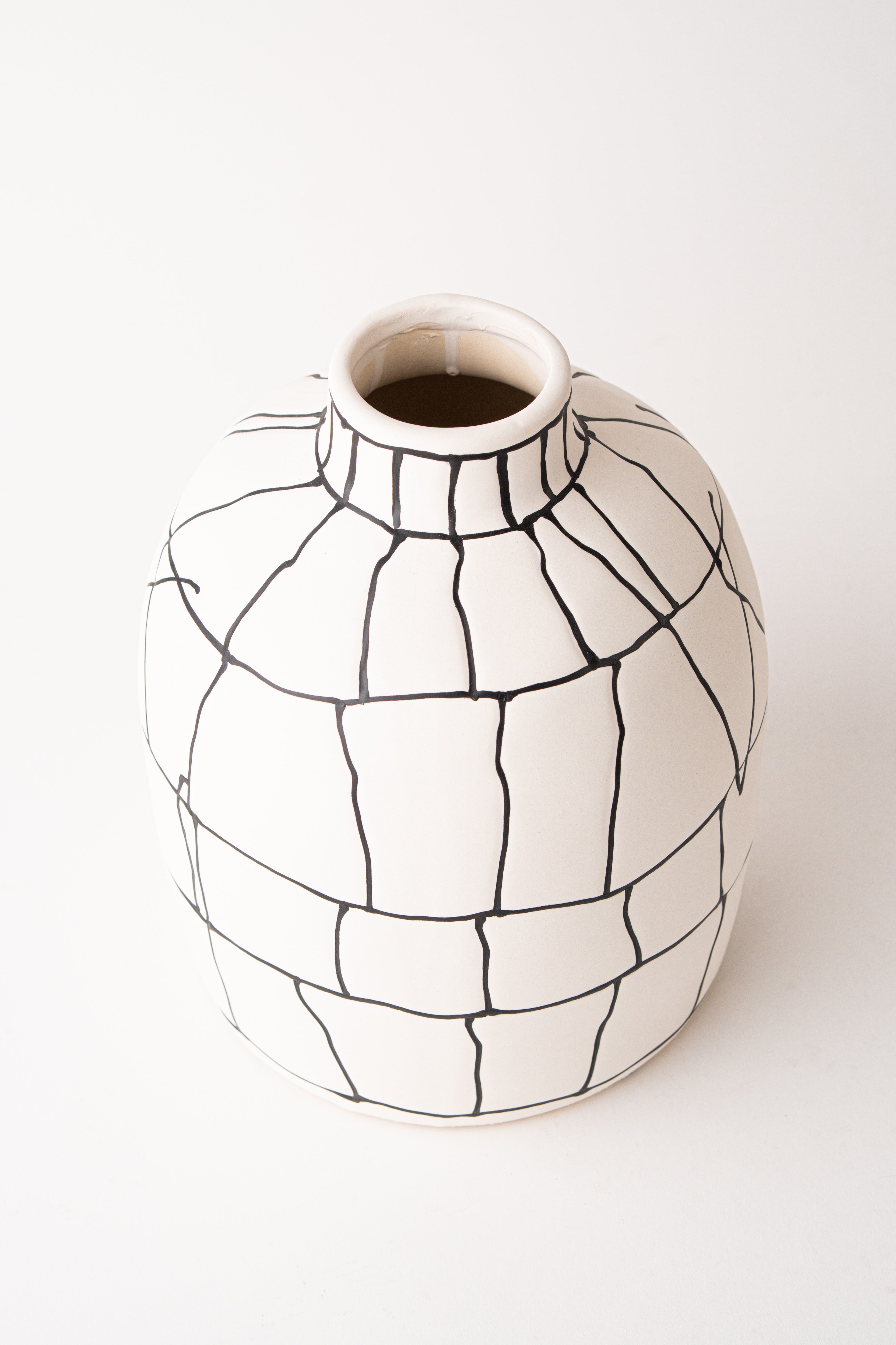 NARROW MOUTH VASE