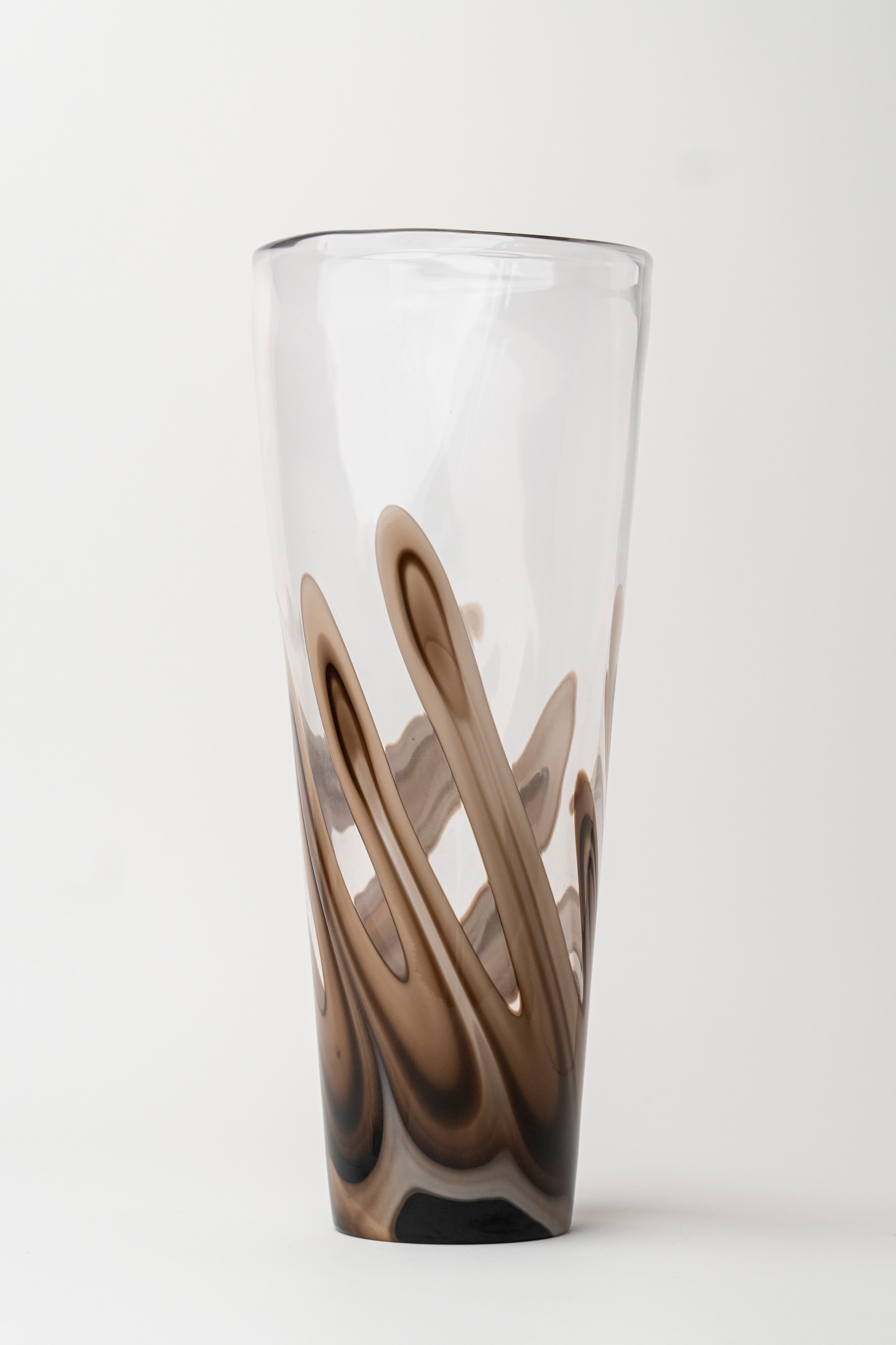 THE SEAWEED VASE