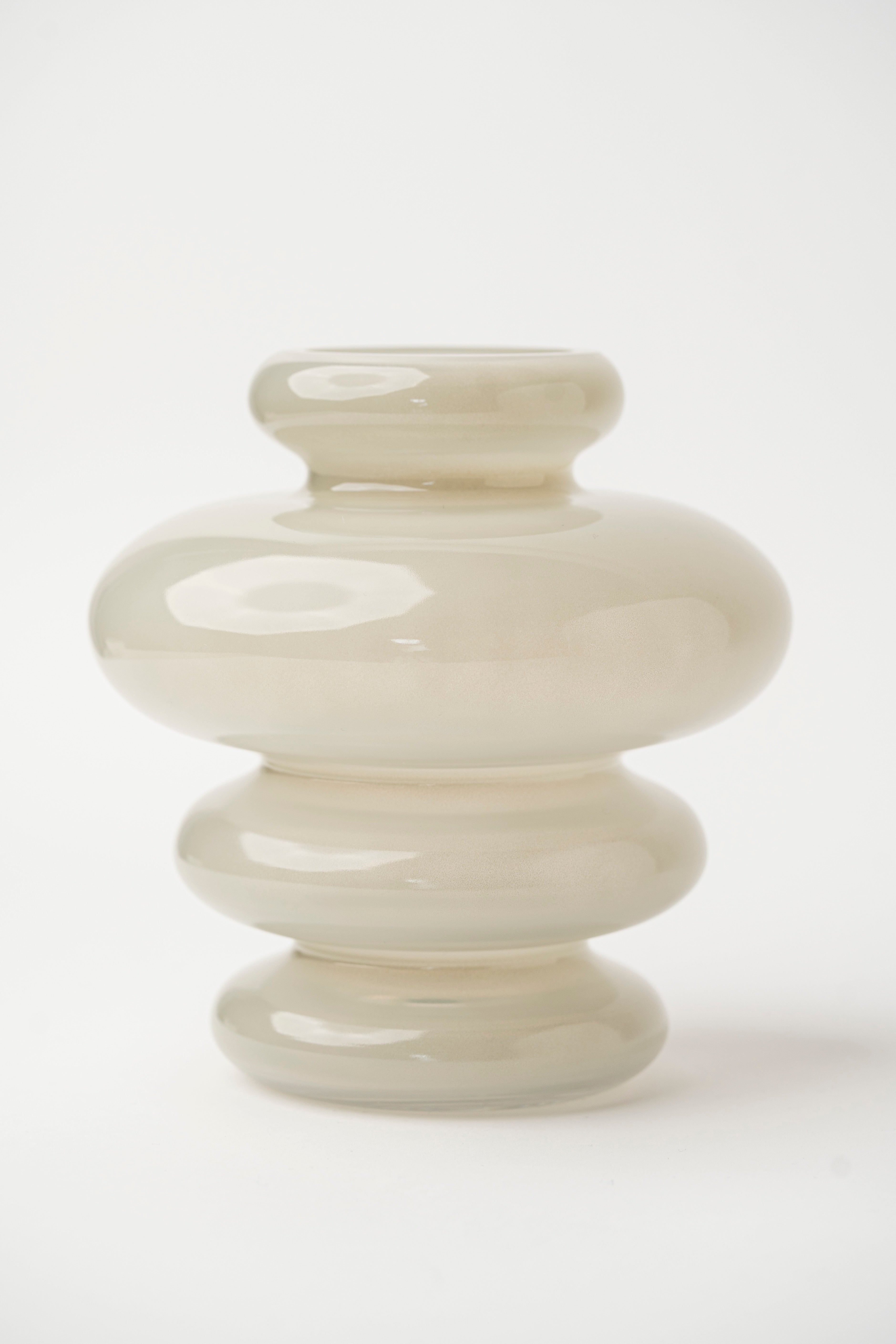 MULTI-CIRCLE VASE - LIGHT GRAY SMALL
