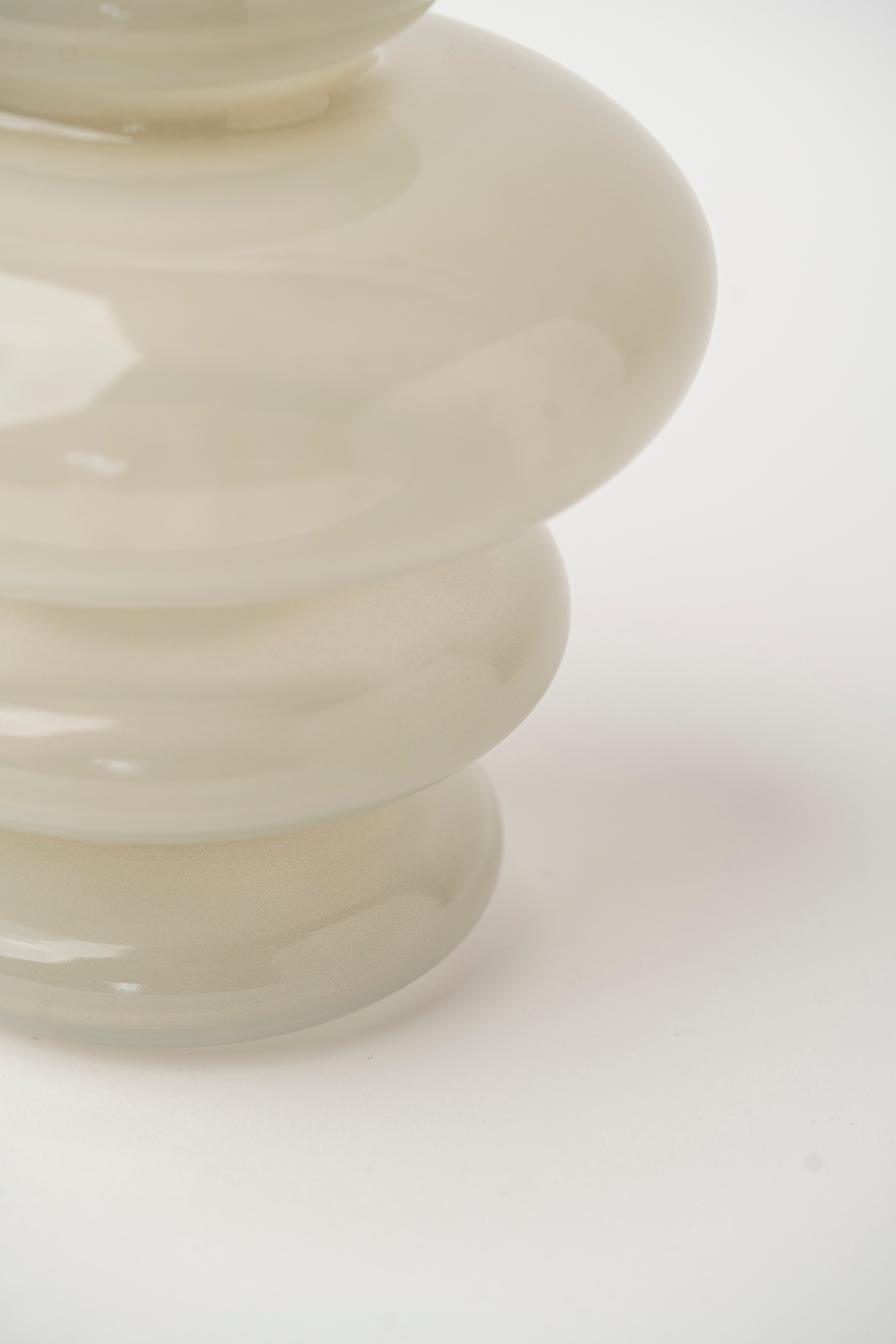 MULTI-CIRCLE VASE - LIGHT GRAY SMALL
