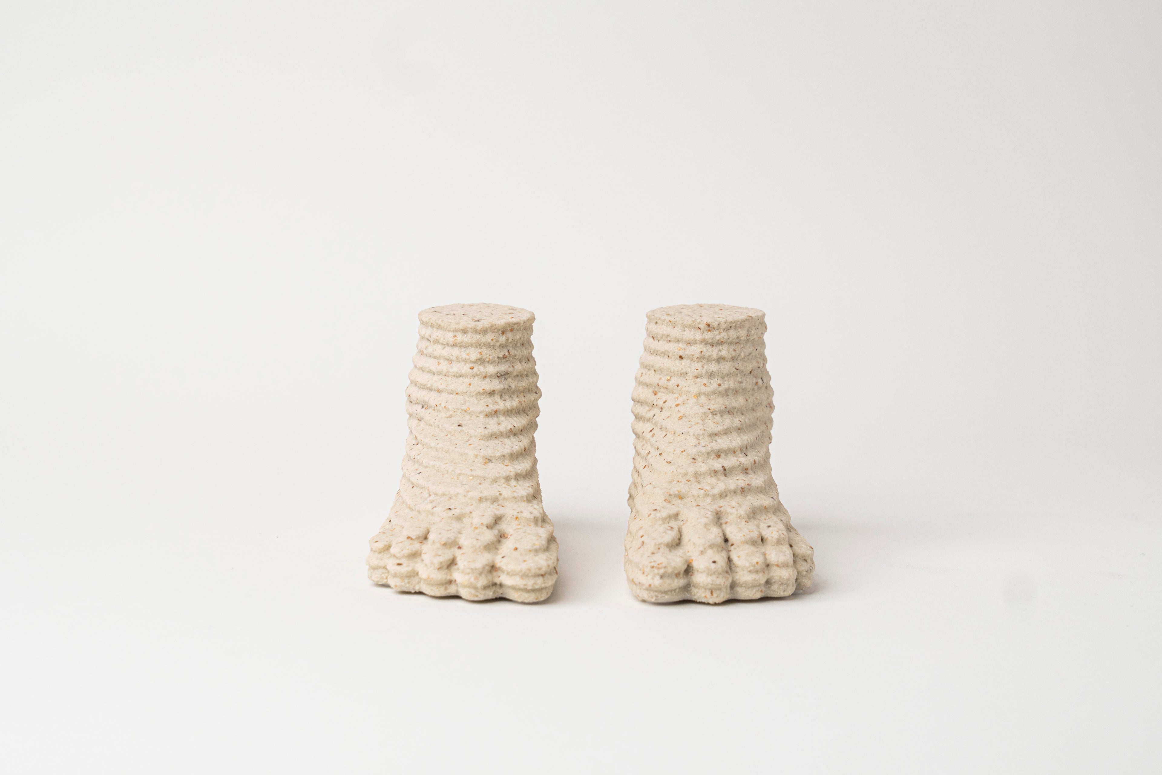 BOOKEND - THE SANDY FEET
