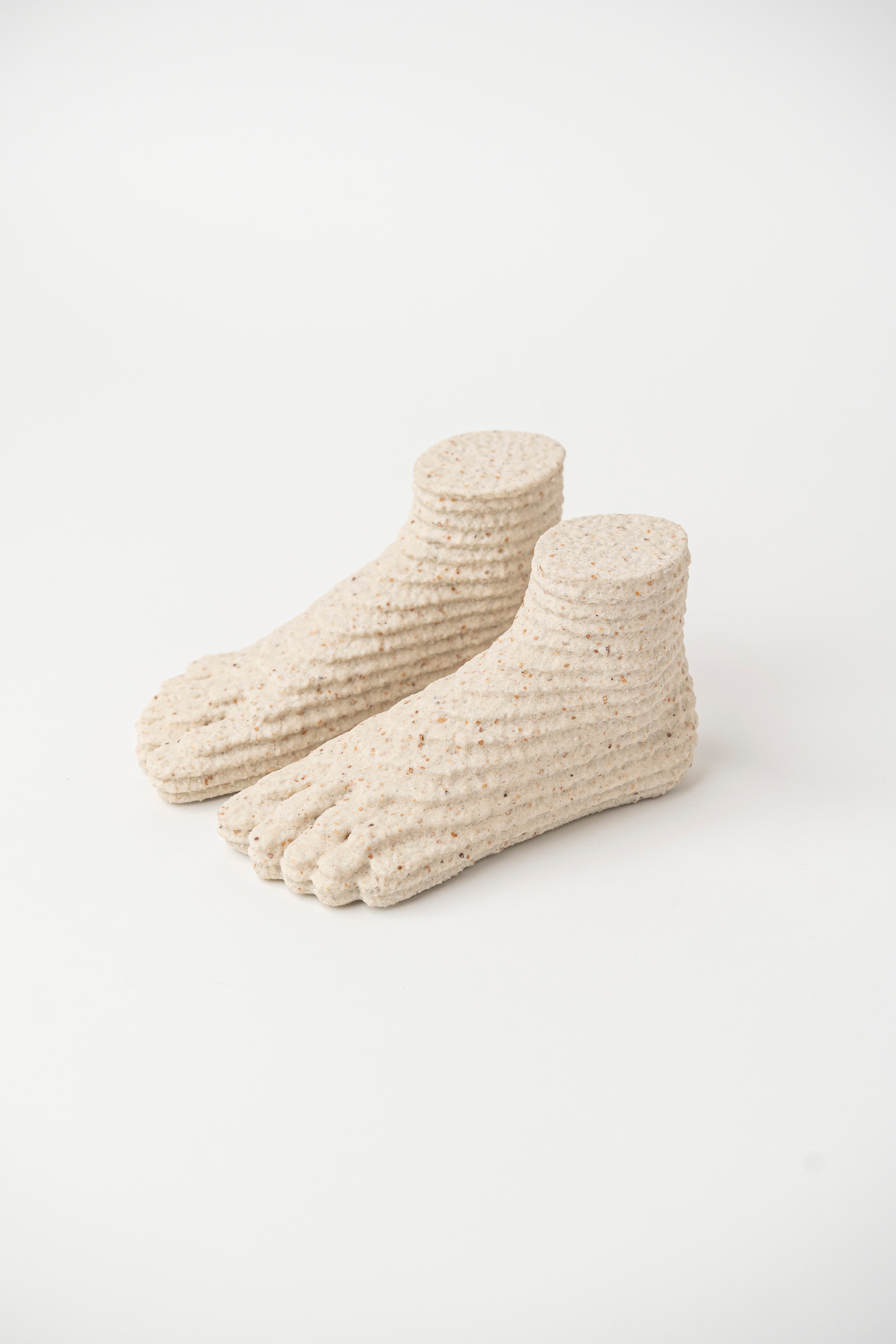 BOOKEND - THE SANDY FEET