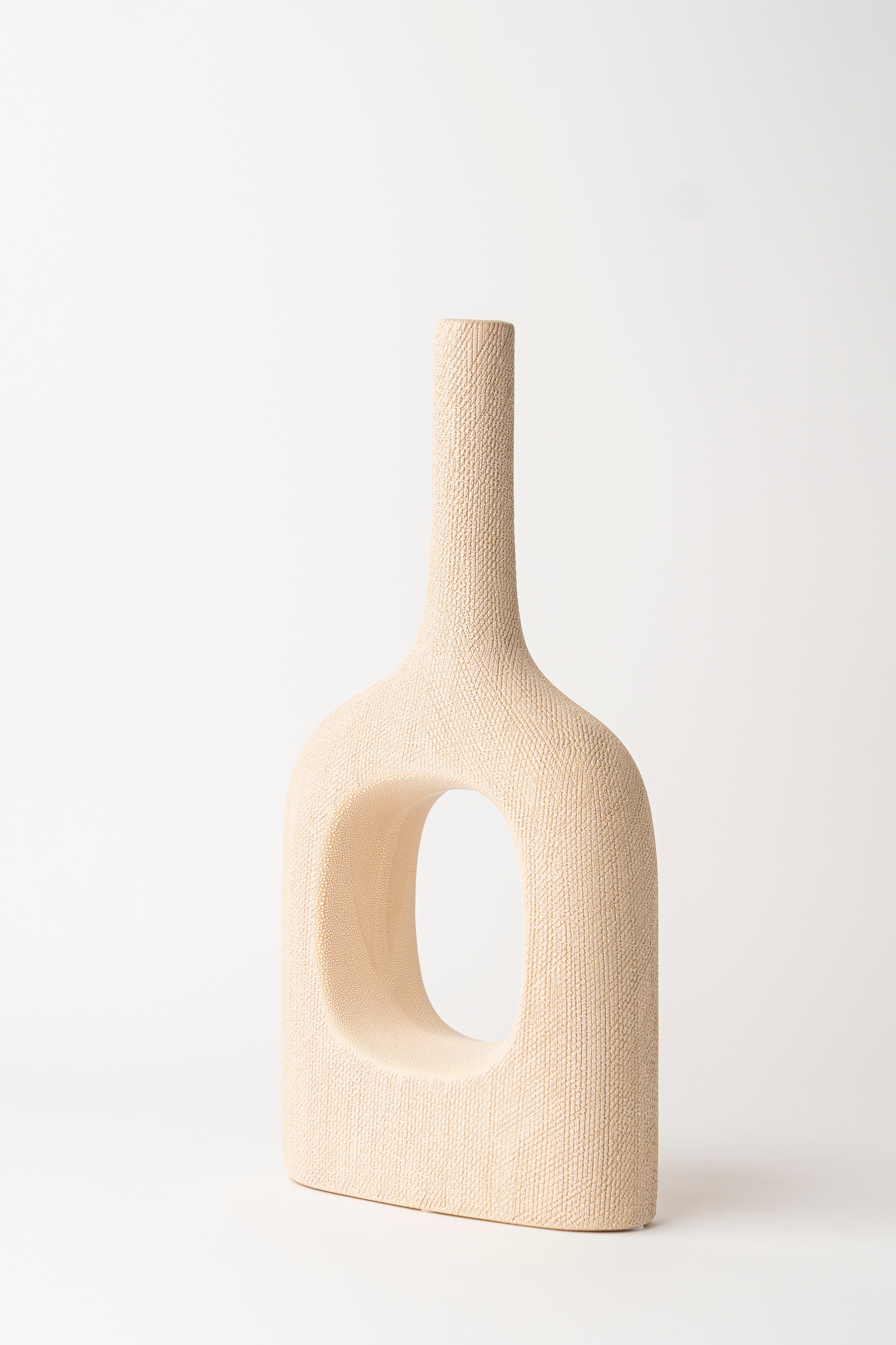 EYE AND LONG NECK CERAMIC VASE - TALL