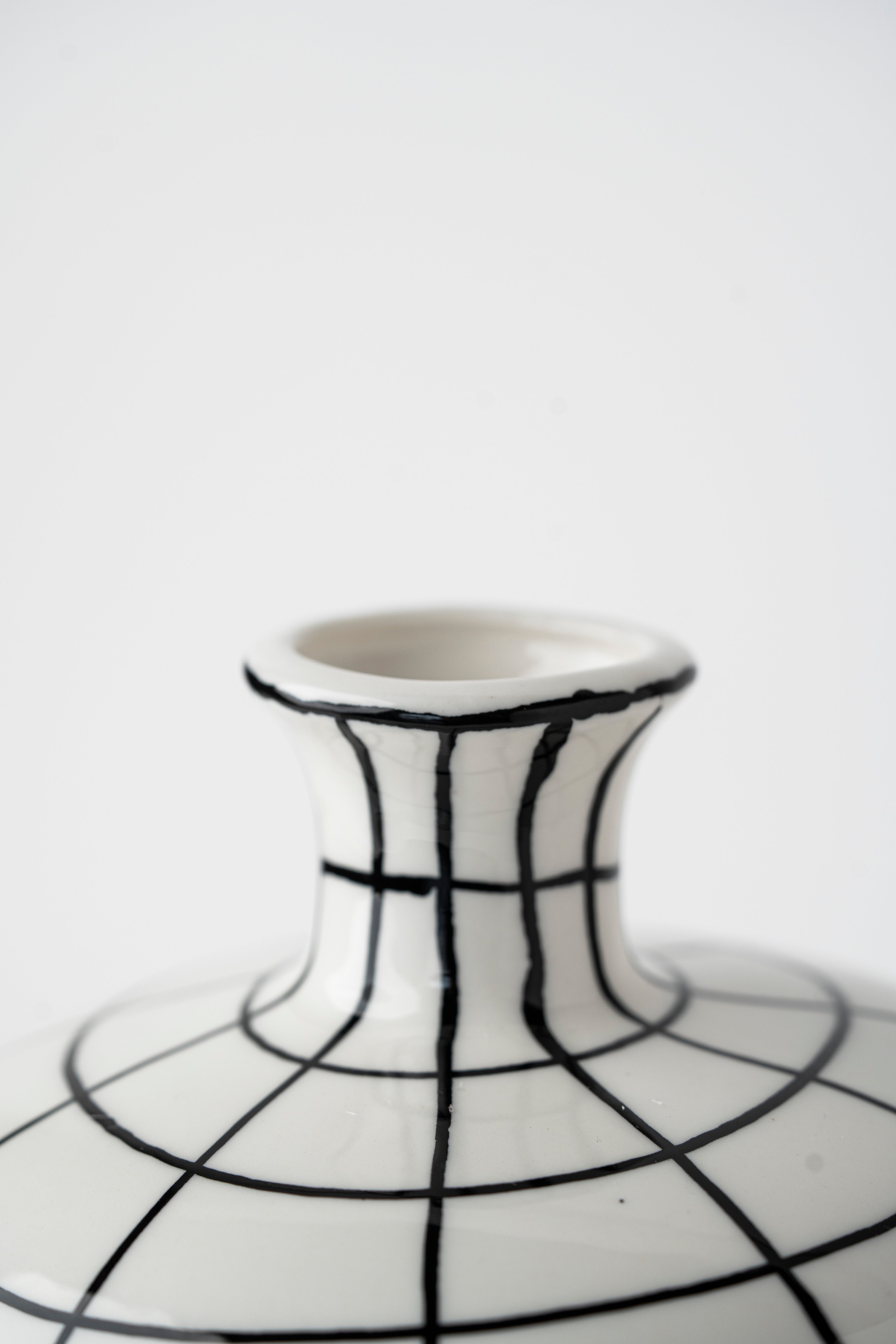 HAND-PAINTED GRID VASE TALL