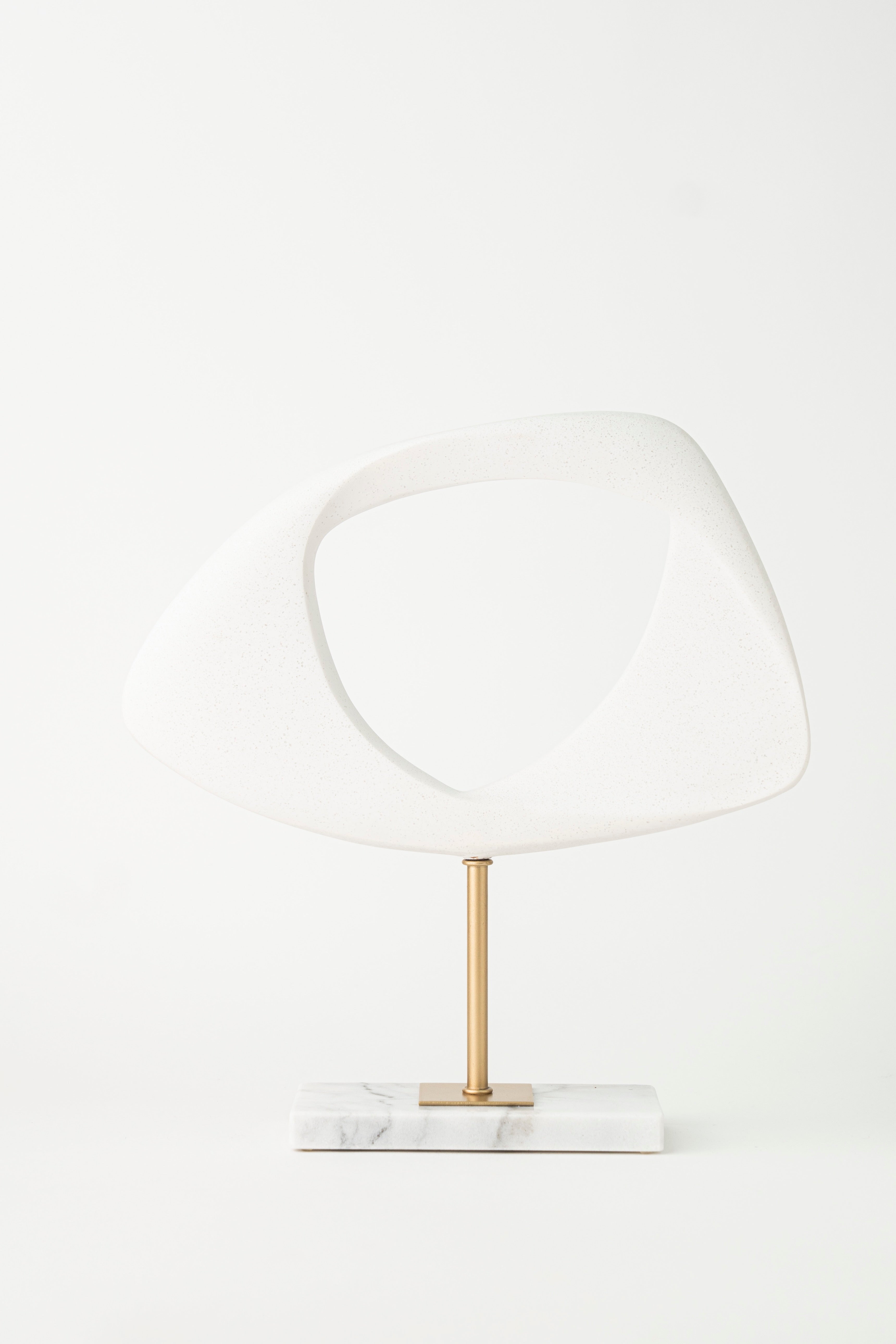WHITE LEAF ORNAMENT - SHORT