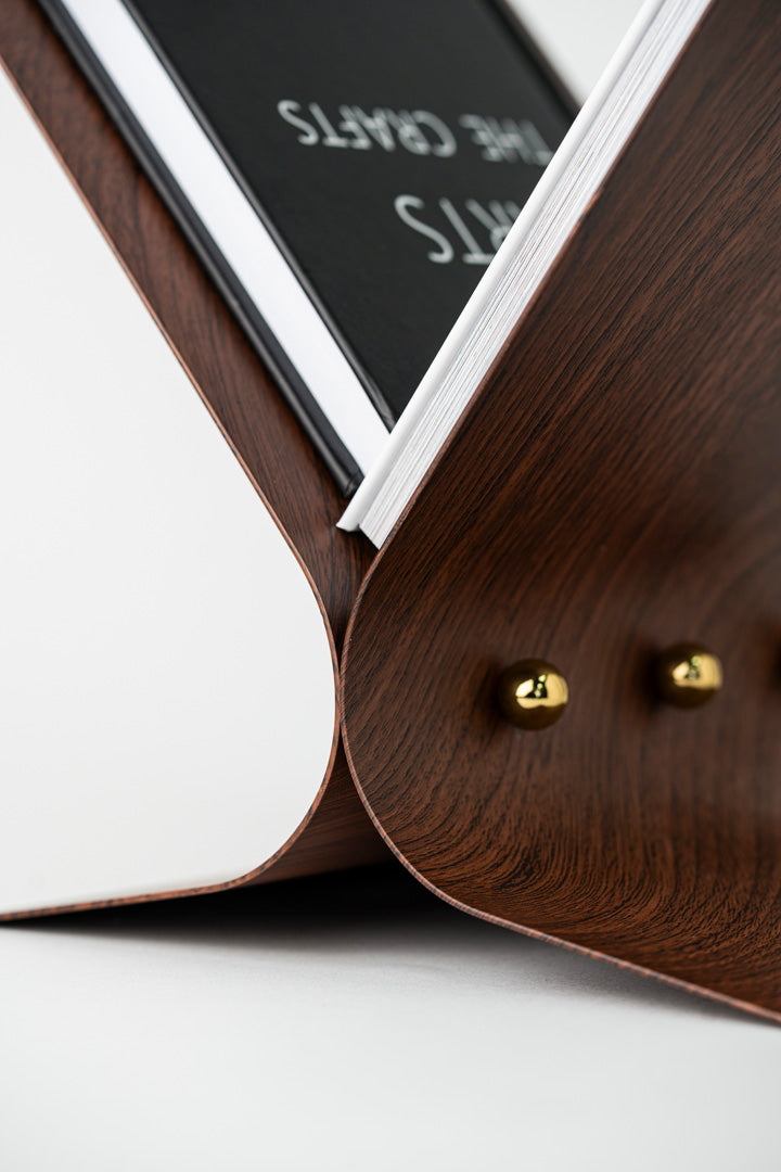 MAGAZINE / BOOK RACK - STREAMLINE WOOD GRAIN
