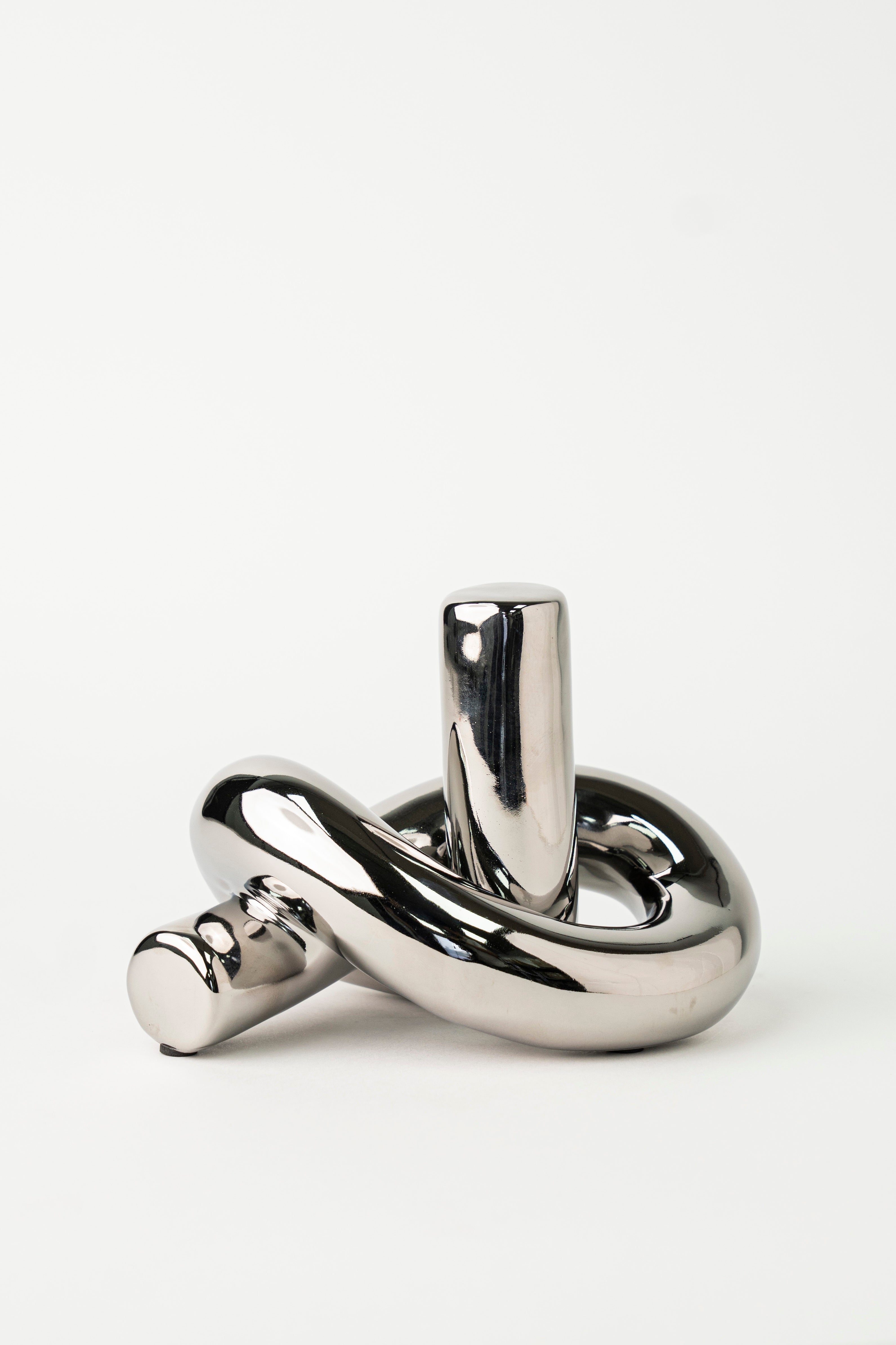 TREE KNOT ORNAMENT - GLOSSY SILVER