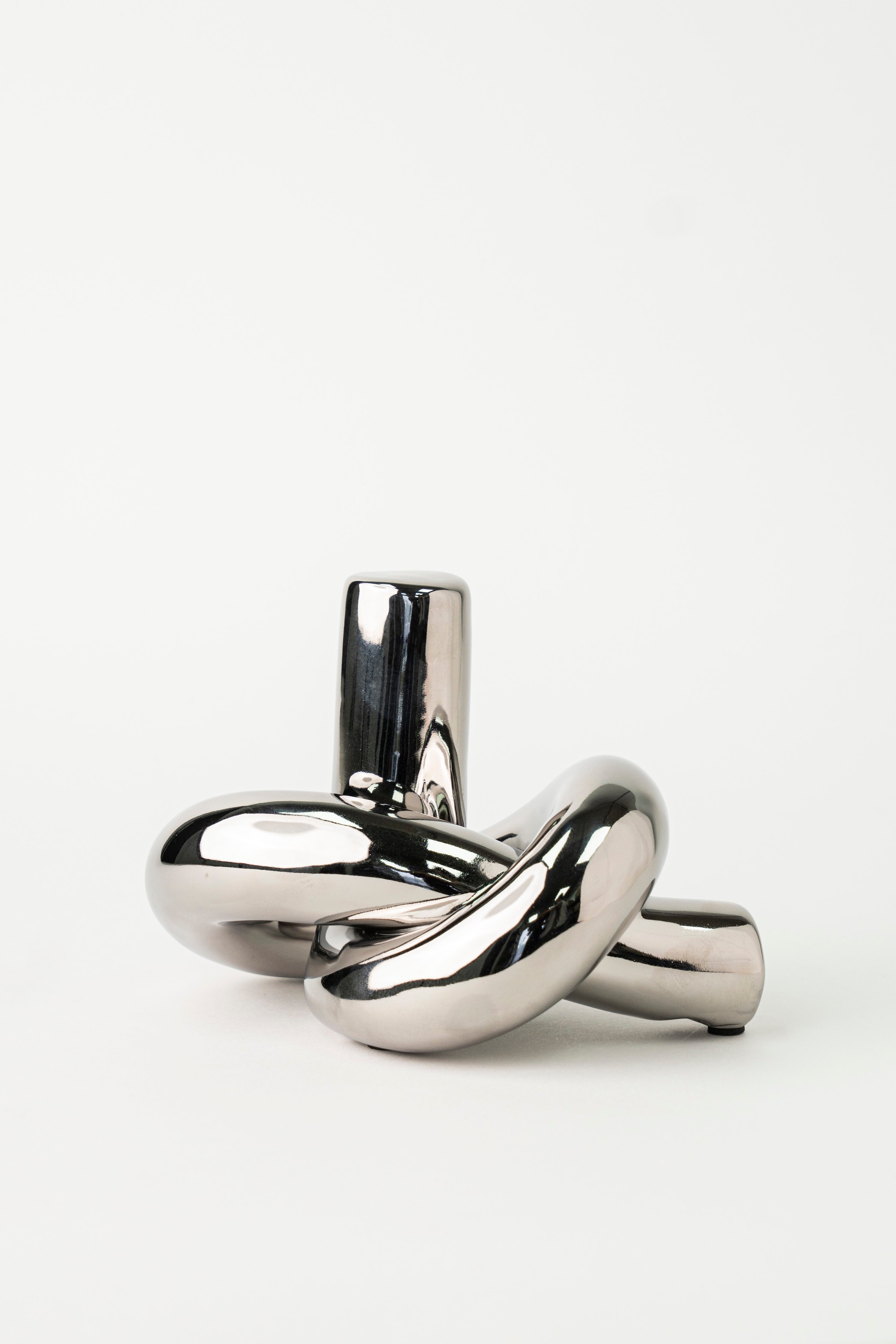 TREE KNOT ORNAMENT - GLOSSY SILVER