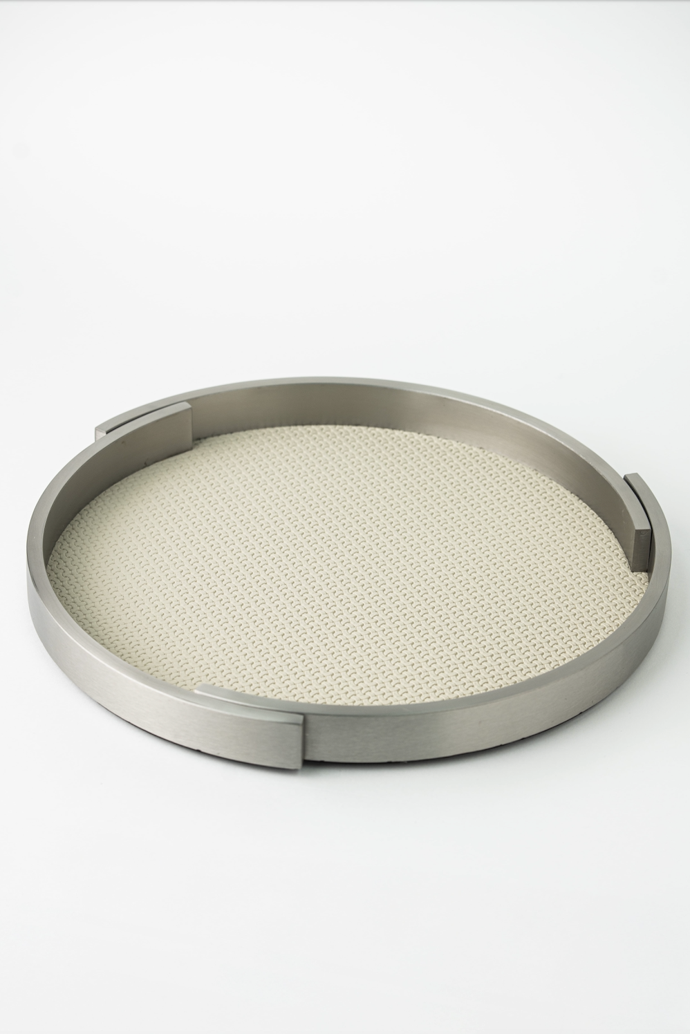 ROUND LEATHER BASE / TRAY
