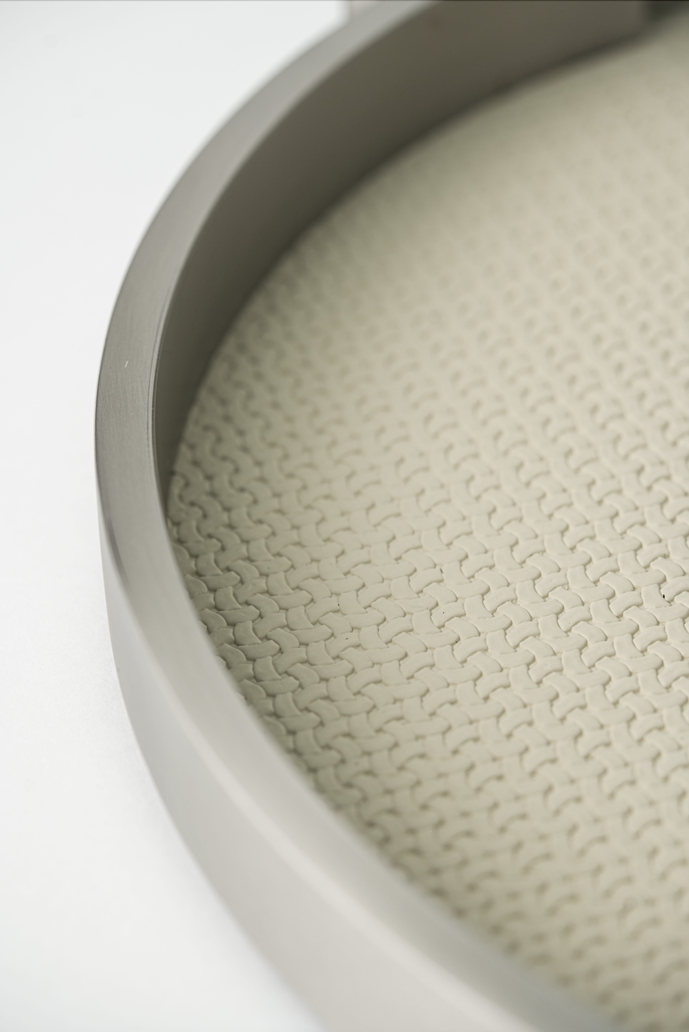 ROUND LEATHER BASE / TRAY