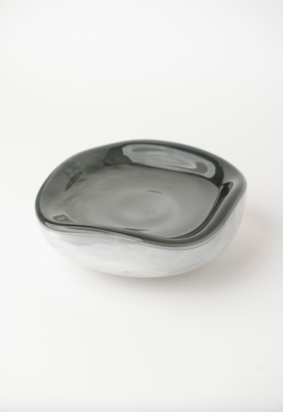 SQUARE BOWL WITH THICK BOTTOM