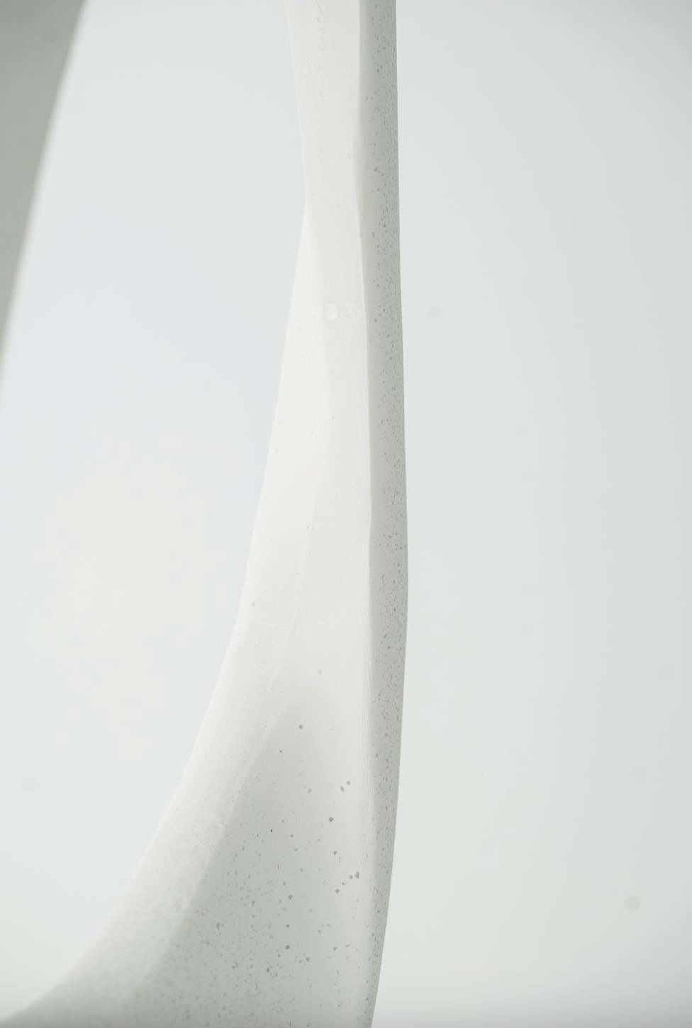 WHITE LEAF ORNAMENT - TALL