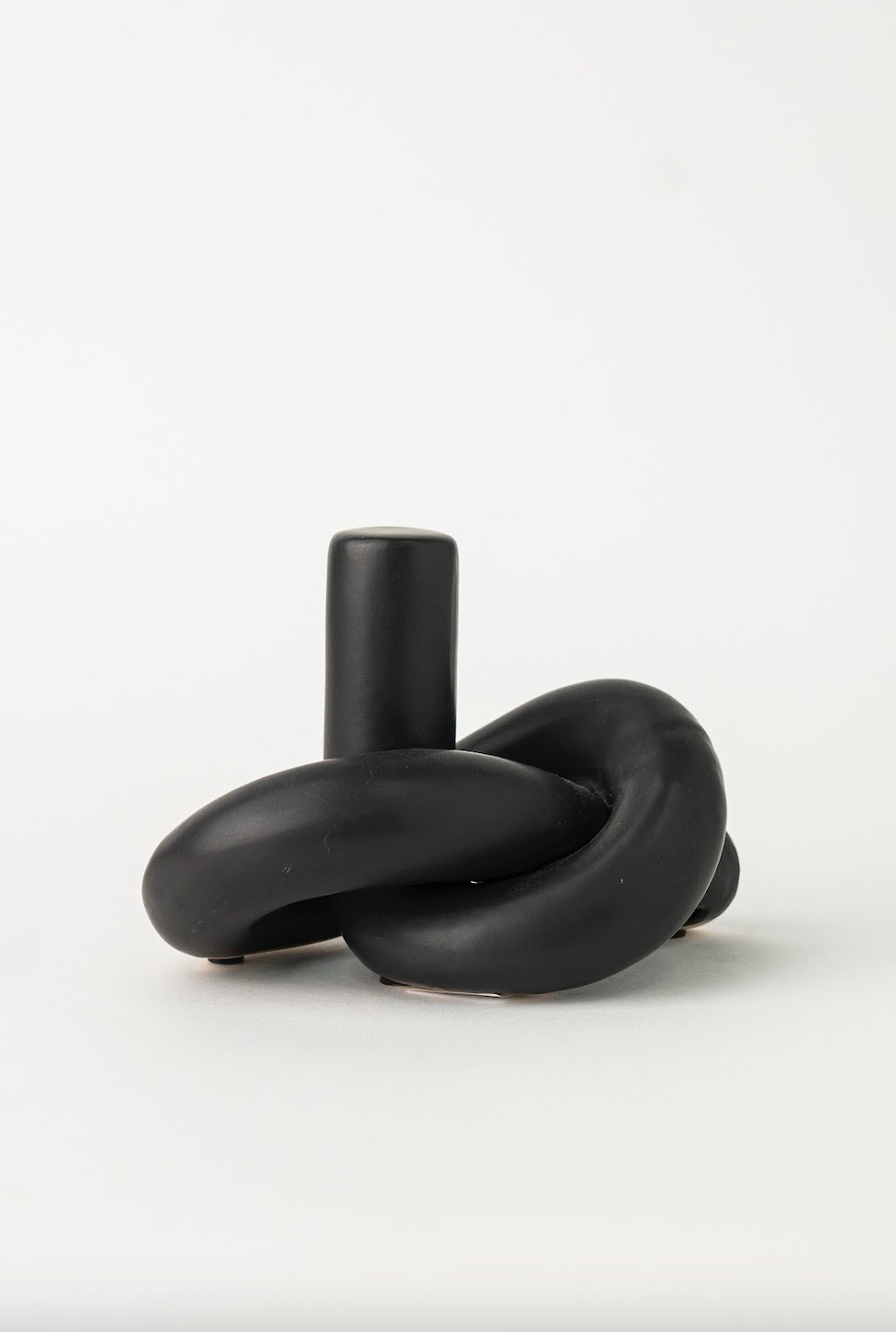 TREE KNOT ORNAMENT - BLACK