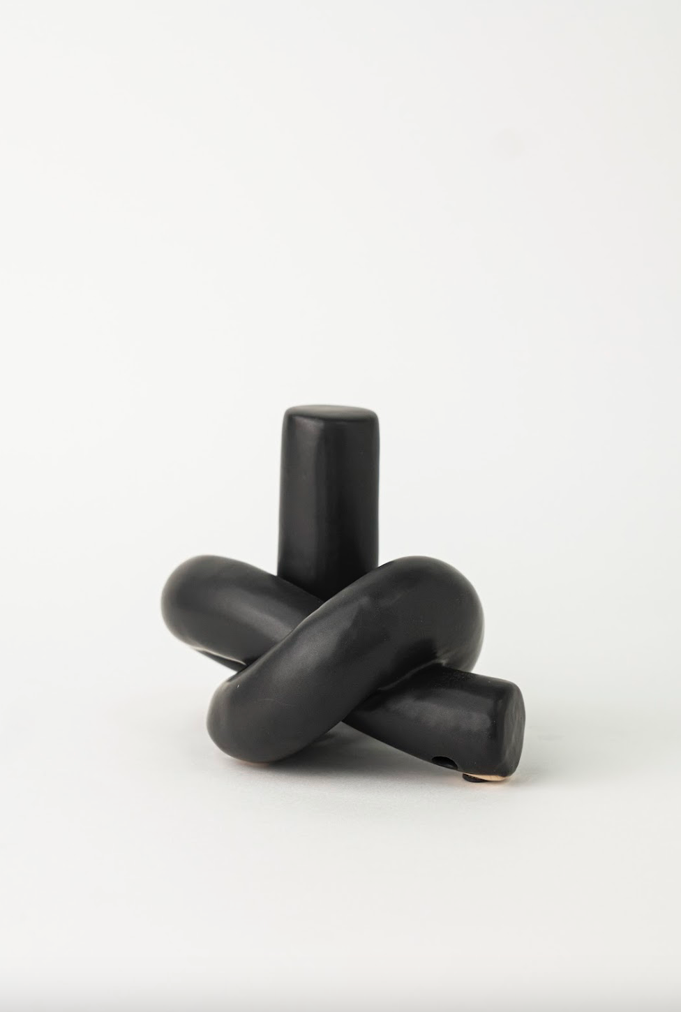 TREE KNOT ORNAMENT - BLACK