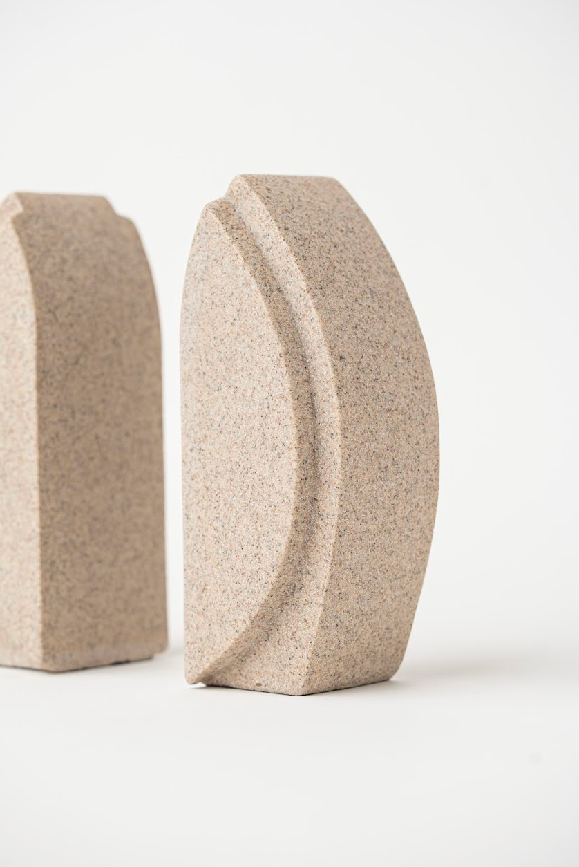 BOOK END - STONE PETAL
