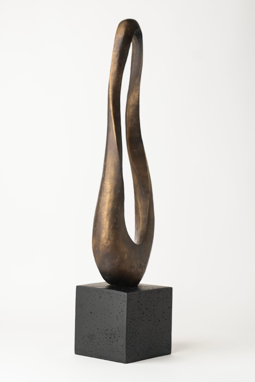 MOVEMENT DECORATIVO SCULPTURE