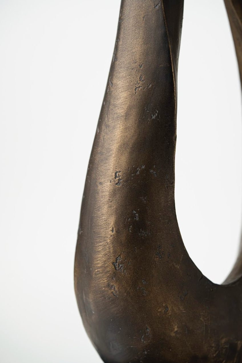 MOVEMENT DECORATIVO SCULPTURE