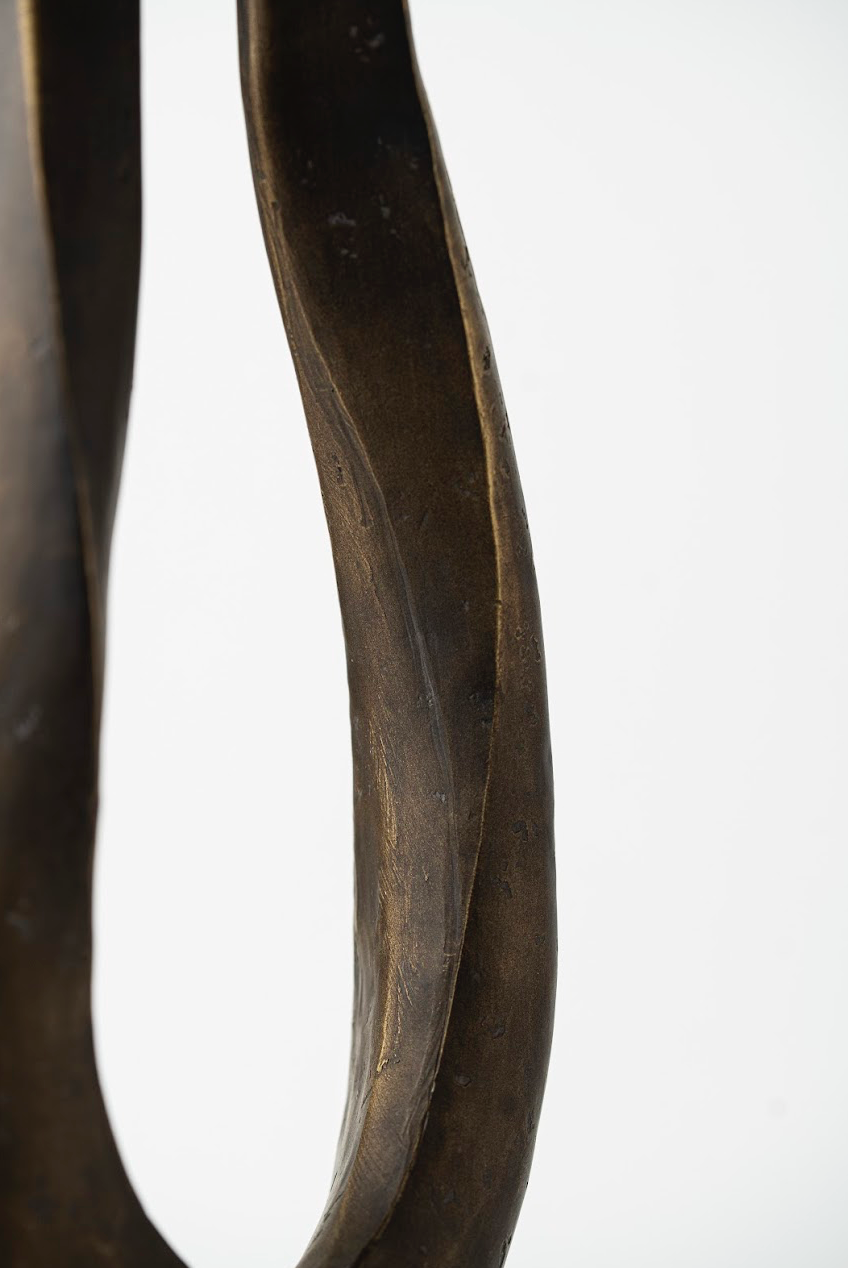 MOVEMENT DECORATIVO SCULPTURE