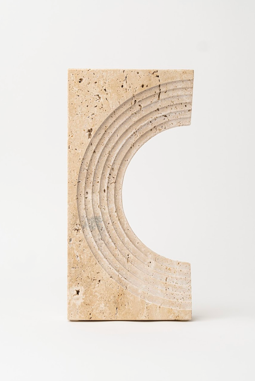 HALF-CIRCLE NATURAL STONE PIECE