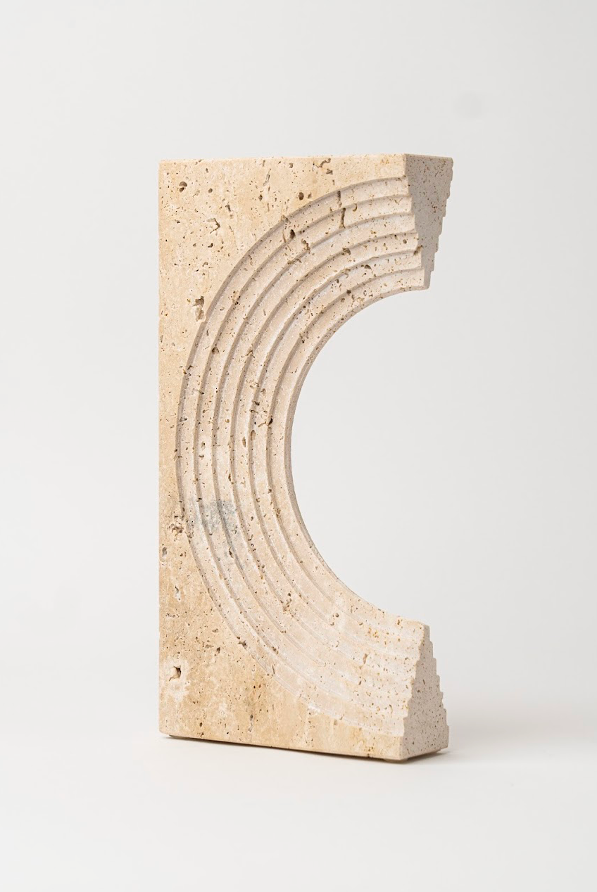 HALF-CIRCLE NATURAL STONE PIECE