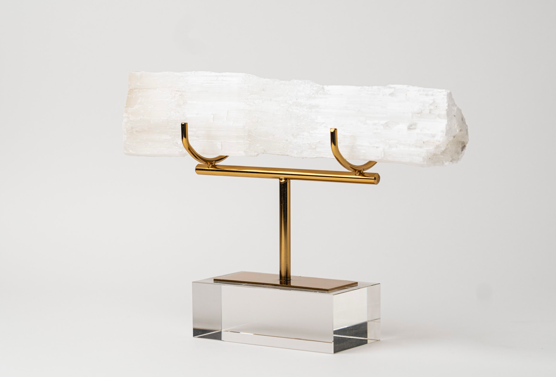 NATURAL STONE PIECE
